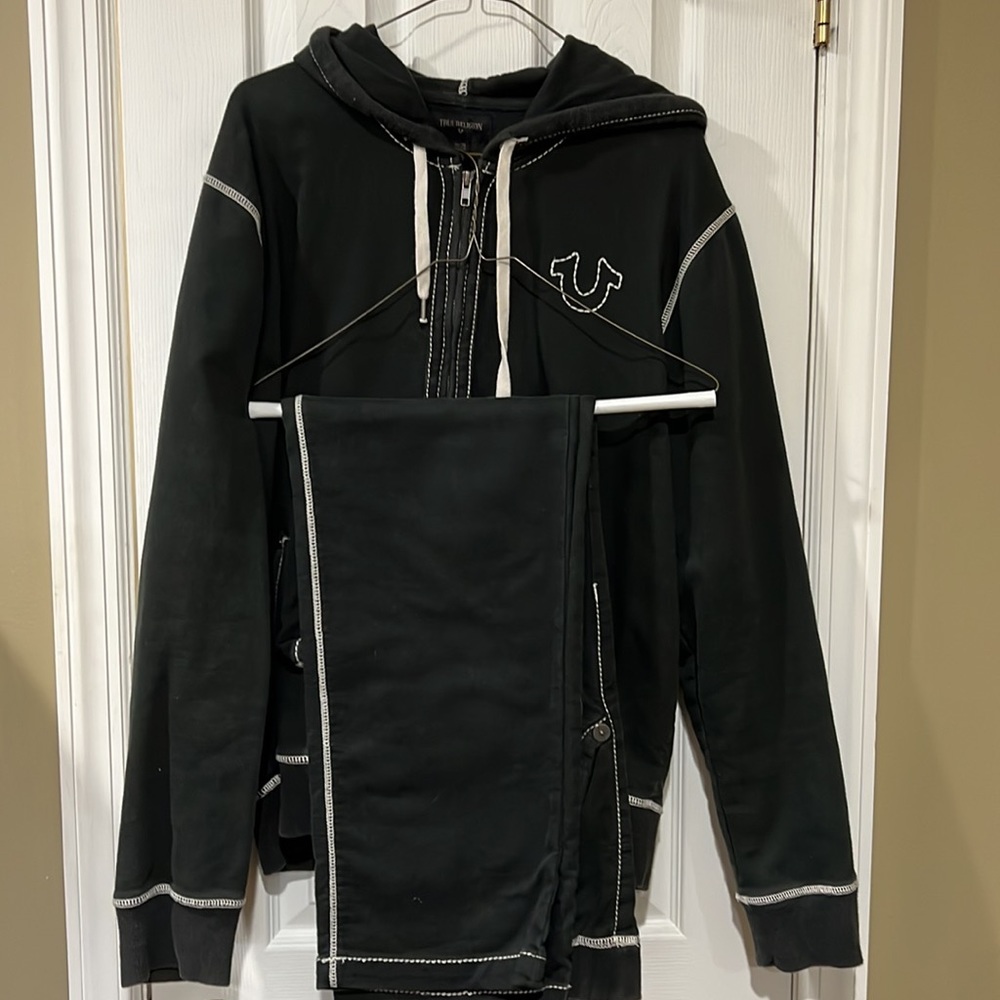 MENS TRUE RELIGION sweat suit! XL SWEATSHIRT LG PANTS